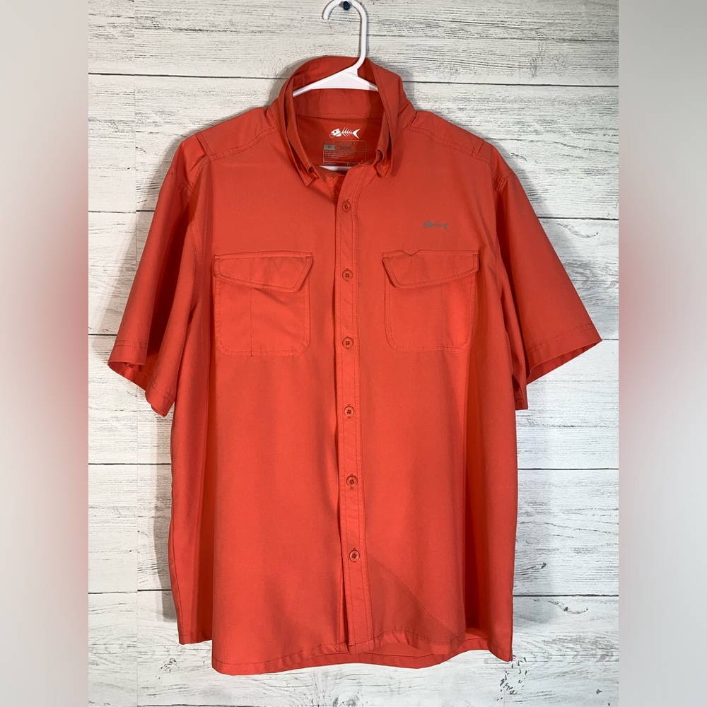 Silver Bait Fishing Shirt Mens  Vented Mesh  Pockets Button Short Sleeve coral M